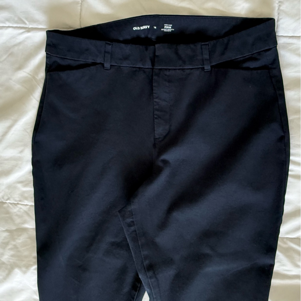 Old Navy women’s Dark Blue Chinos
